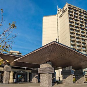 Sandman Signature Vancouver Airport Hotel&Resort